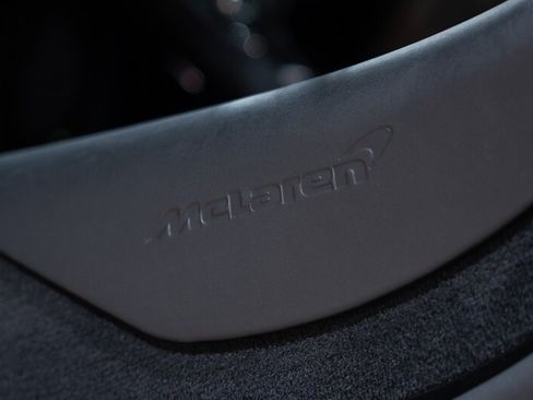 Used 2018 McLaren 720S Performance RWD image 24
