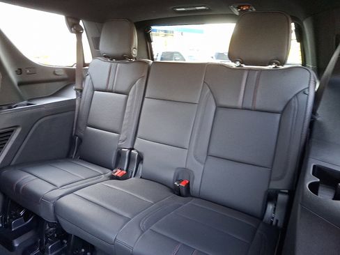 Certified 2024 Chevrolet Tahoe RST w/ RST Performance Edition image 10