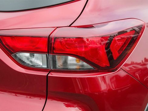 Used 2024 Chevrolet TrailBlazer LT image 9