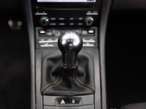 Used 2018 Porsche 911 GT3 RWD image 4