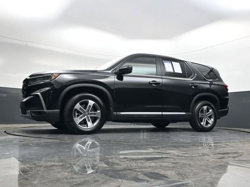 Used 2023 Honda Pilot EX-L image 30