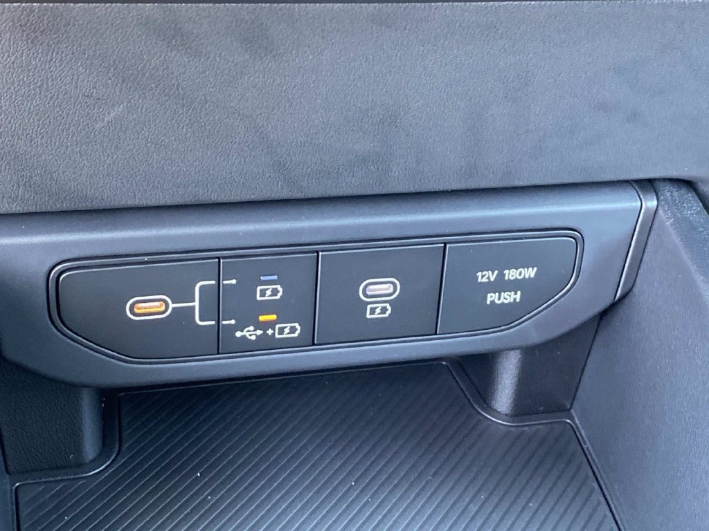 New 2026 Kia K4 FWD image 10