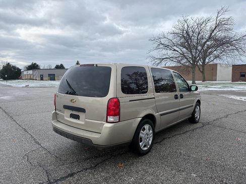 Used 2007 Chevrolet Uplander LS w/ Climate Package image 3