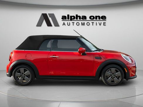 Used 2024 MINI Cooper Convertible FWD image 4