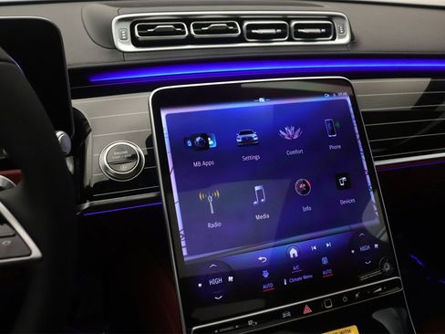 New 2026 Mercedes-Benz S 580 4MATIC Sedan image 6