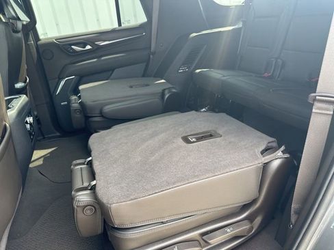 Used 2022 GMC Yukon Denali w/ Denali Ultimate Package AWD/4WD image 56