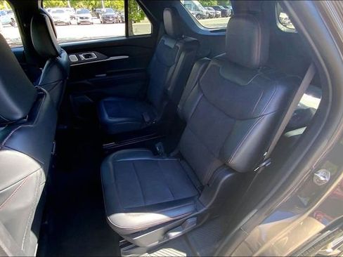 New 2026 Ford Explorer ST image 10