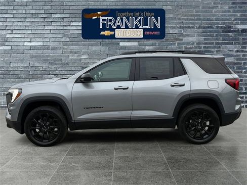 New 2026 GMC Terrain Elevation w/ Elevation Premium Package image 2