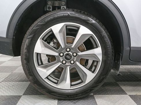 Used 2024 Ford Escape Platinum AWD/4WD image 18