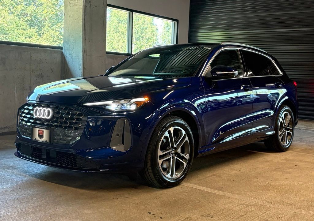 New 2026 Audi Q5 Prestige AWD/4WD image 1