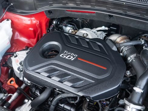 Used 2017 Hyundai Santa Fe Sport w/ 2.0T Ultimate Tech Package 05 image 8