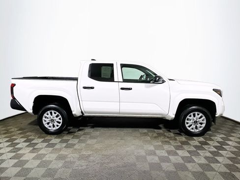 Certified 2025 Toyota Tacoma SR w/ SR Upgrade Package RWD image 8
