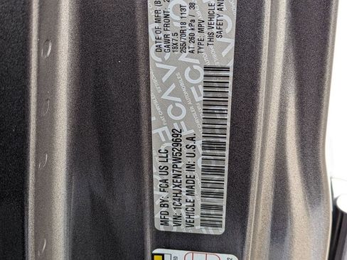 Used 2023 Jeep Wrangler Sahara w/ Cold Weather Group image 32