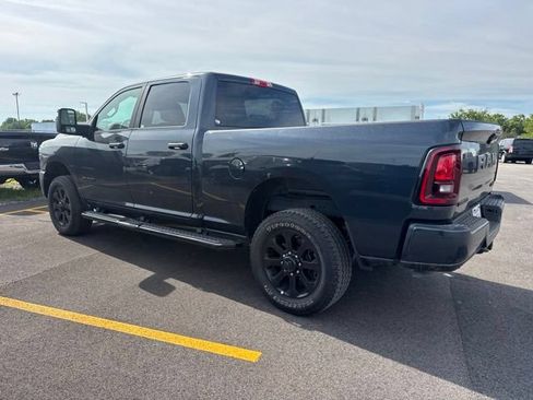 Used 2026 RAM 2500 Big Horn AWD/4WD image 5