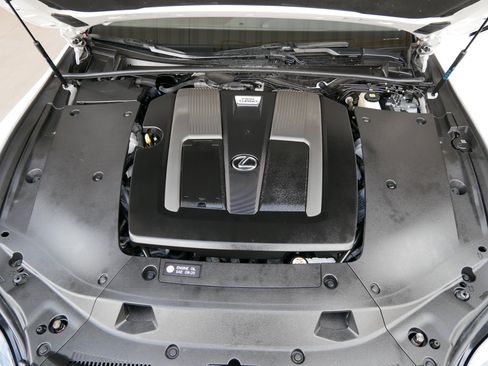 Used 2019 Lexus LS 500 AWD w/ Interior Upgrade Package image 23