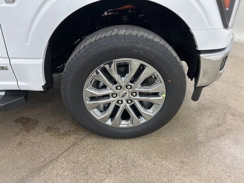 New 2025 Ford F150 Lariat w/ Equipment Group 501A Mid image 13