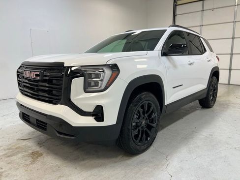 New 2026 GMC Terrain Elevation w/ Elevation Premium Package image 11