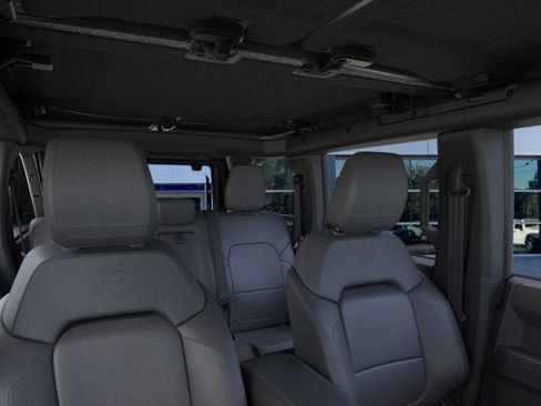 New 2025 Ford Bronco Badlands AWD/4WD image 12