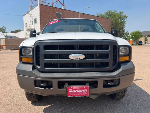 Used 2007 Ford F250 XL AWD/4WD image 2