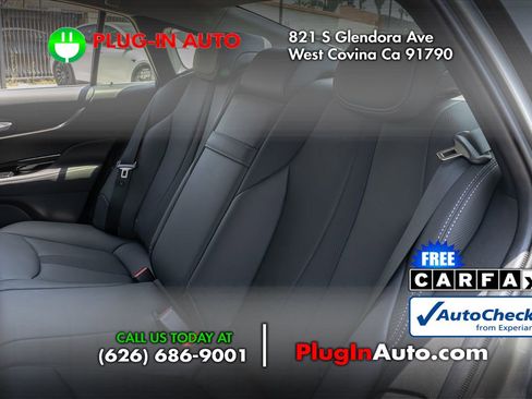 Used 2023 Toyota Mirai w/ Advanced Technology Package RWD image 9