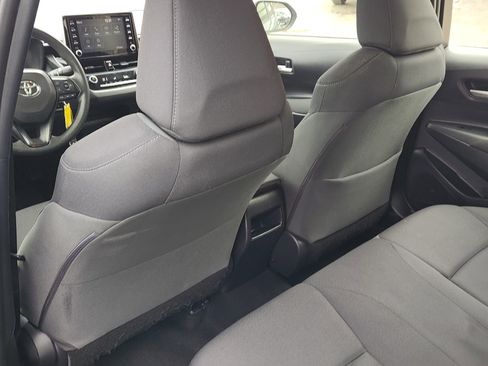 Used 2020 Toyota Corolla LE image 21