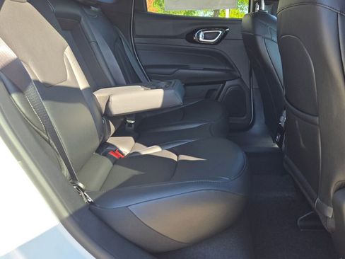 New 2026 Jeep Compass Limited w/ Limited Altitude Pack image 10