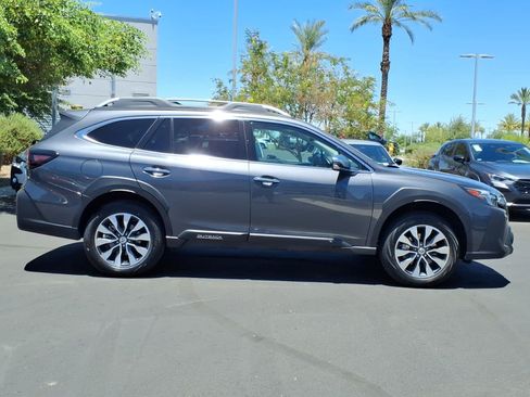 Certified 2024 Subaru Outback Touring AWD/4WD image 8