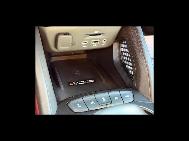 Used 2023 Chevrolet TrailBlazer RS w/ Sun and Liftgate Package AWD/4WD image 23