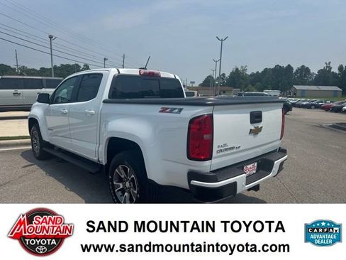 Used 2020 Chevrolet Colorado Z71 AWD/4WD image 5