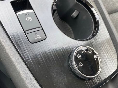 New 2026 Nissan Rogue SV image 18