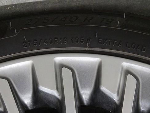 Used 2023 Genesis G80 image 50