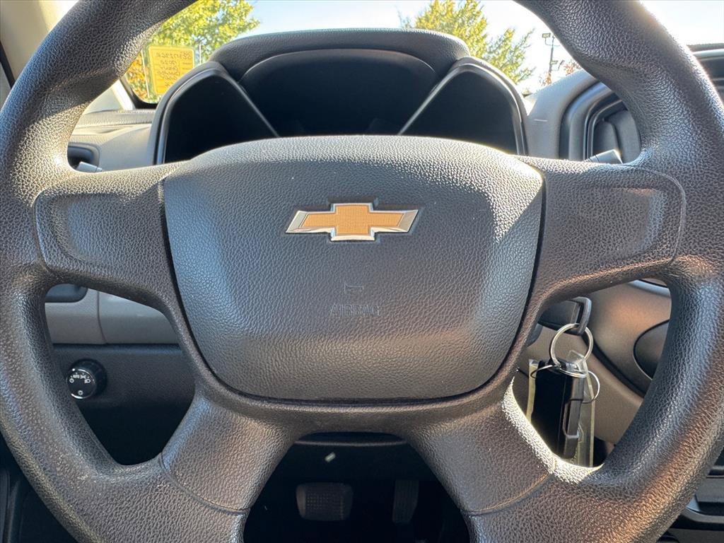 Used 2020 Chevrolet Colorado W/T RWD image 16