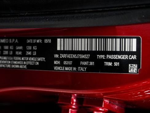 Used 2018 Alfa Romeo Giulia Ti w/ Quick Order Package 22X Lusso image 42