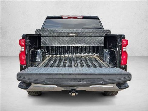 Certified 2024 Chevrolet Silverado 1500 LT AWD/4WD image 10