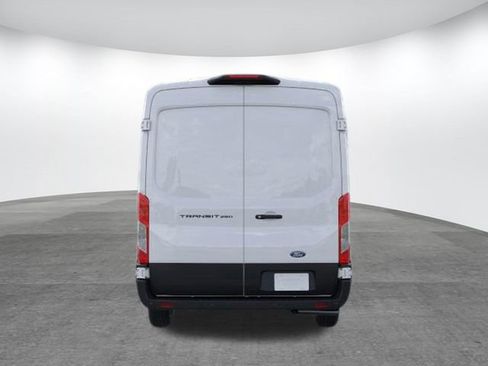 New 2026 Ford Transit 250 148 Medium Roof w/ Load Area Protection Package RWD image 5