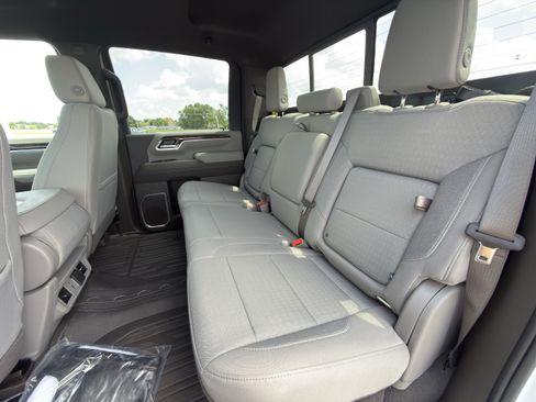New 2026 GMC Sierra 3500 SLE w/ SLE Value Package AWD/4WD image 16