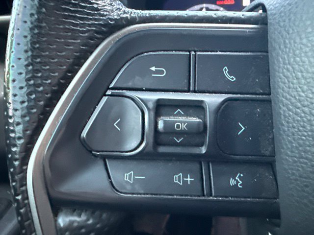 Used 2025 Toyota Tacoma TRD Off-Road AWD/4WD image 31