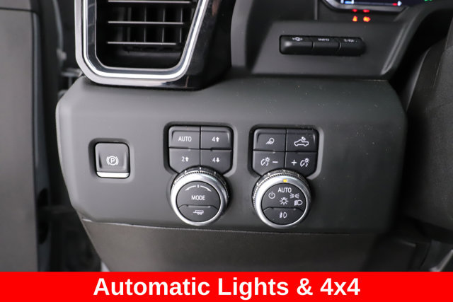 Used 2025 GMC Sierra 3500 Denali Ultimate AWD/4WD image 22