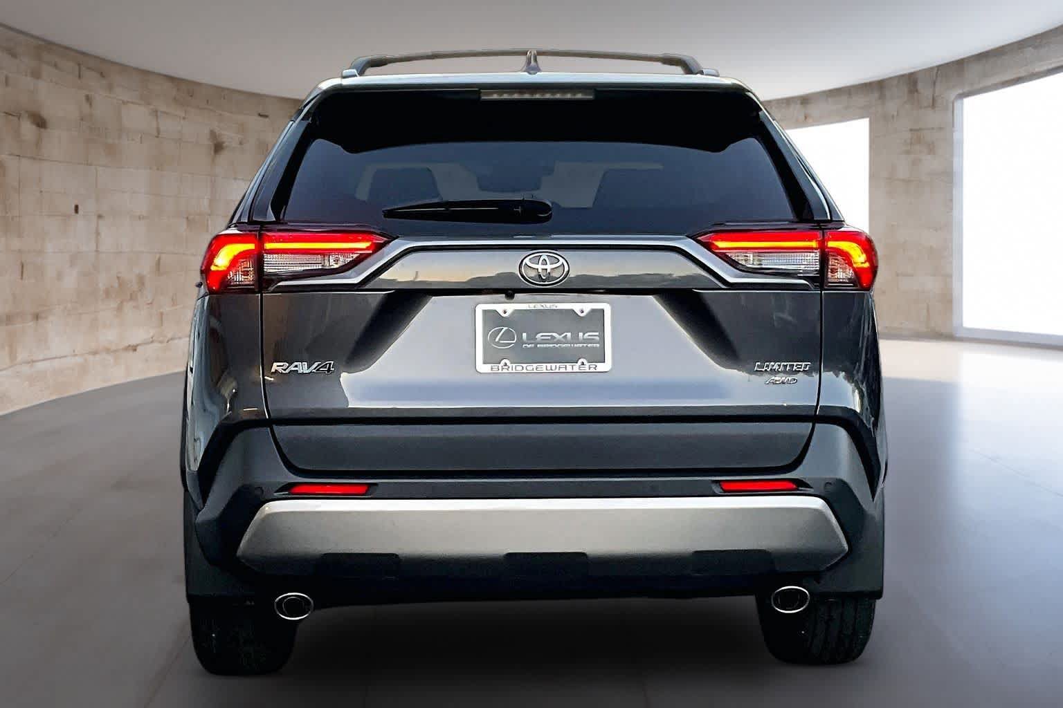 Used 2023 Toyota RAV4 Limited AWD/4WD image 6