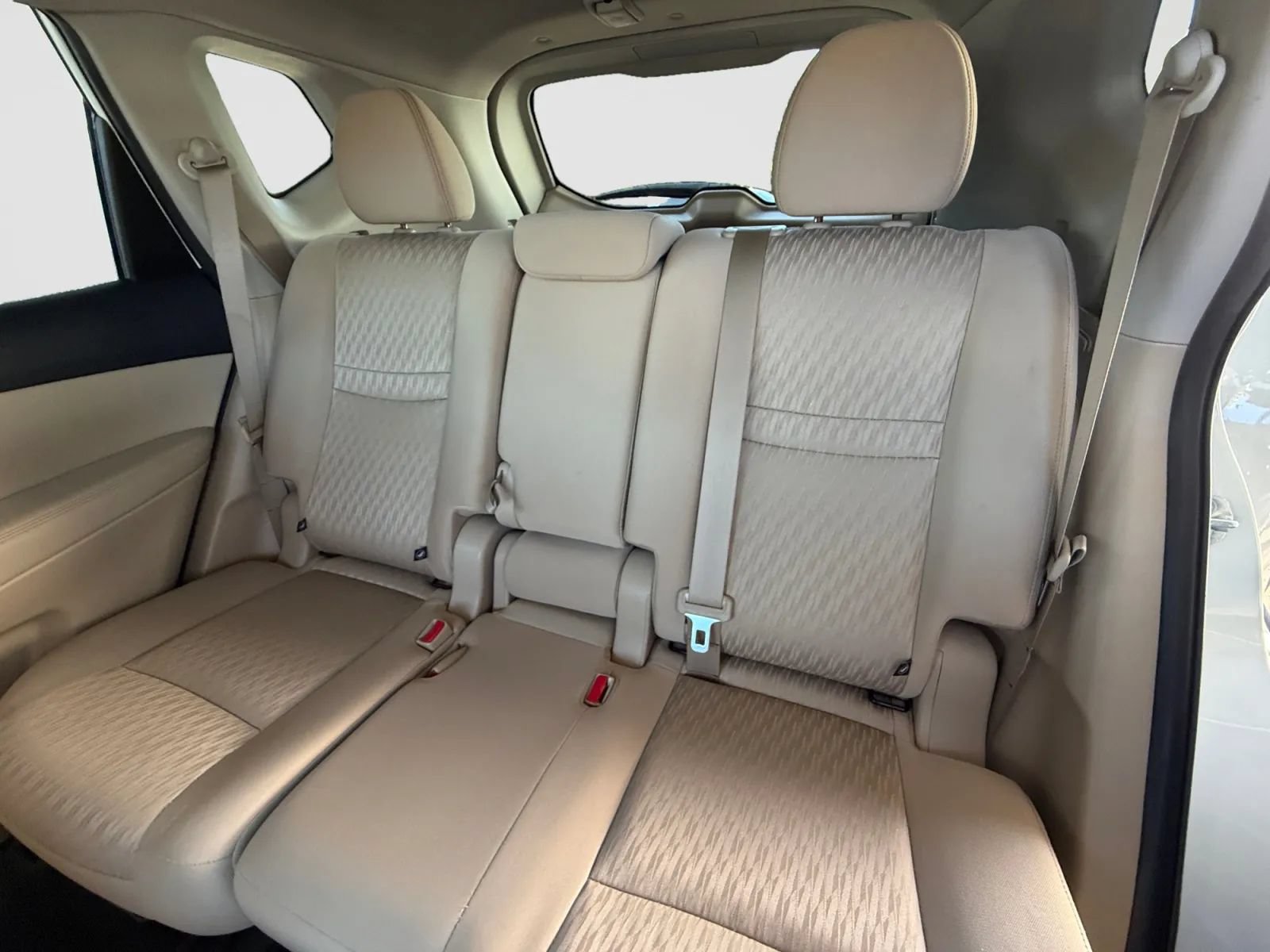 Used 2019 Nissan Rogue SV AWD/4WD image 15