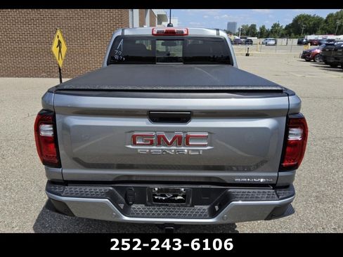 Used 2026 GMC Canyon Denali AWD/4WD image 6