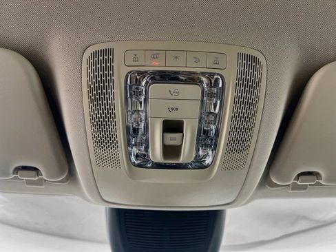 Used 2022 Mercedes-Benz GLE 350 w/ Premium Package image 20