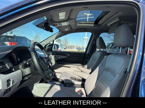 Used 2019 Honda Pilot Touring image 6