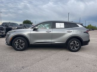 Used 2025 Kia Sportage LX FWD video 2