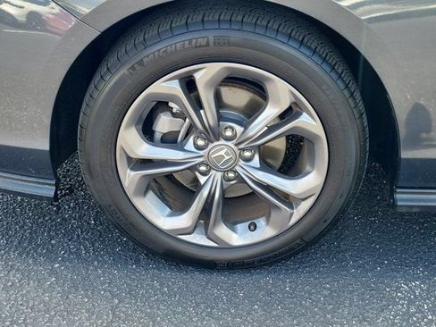 Used 2024 Honda Accord EX image 27