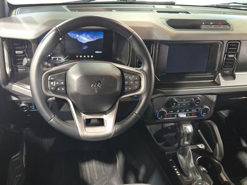 Used 2023 Ford Bronco Big Bend image 20