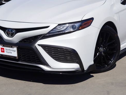 Used 2021 Toyota Camry XSE w/ Carpet Mat Package (TMS) FWD image 5