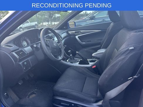 Used 2016 Honda Accord EX image 8