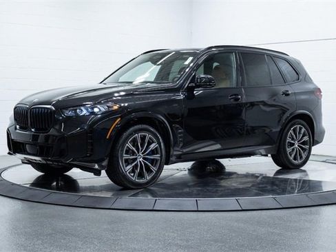 New 2026 BMW X5 xDrive50e image 8