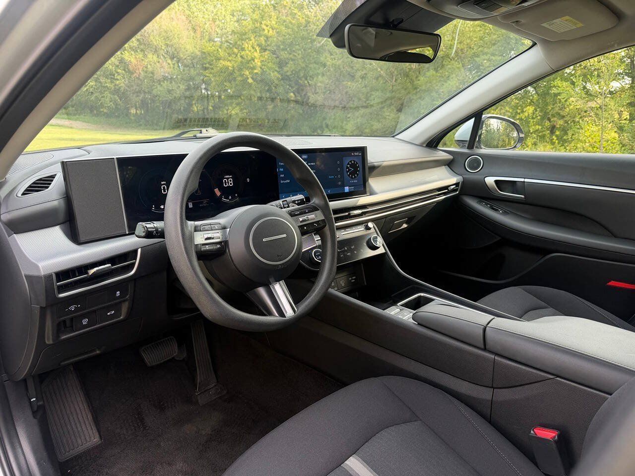 Used 2025 Hyundai Sonata SEL FWD image 10